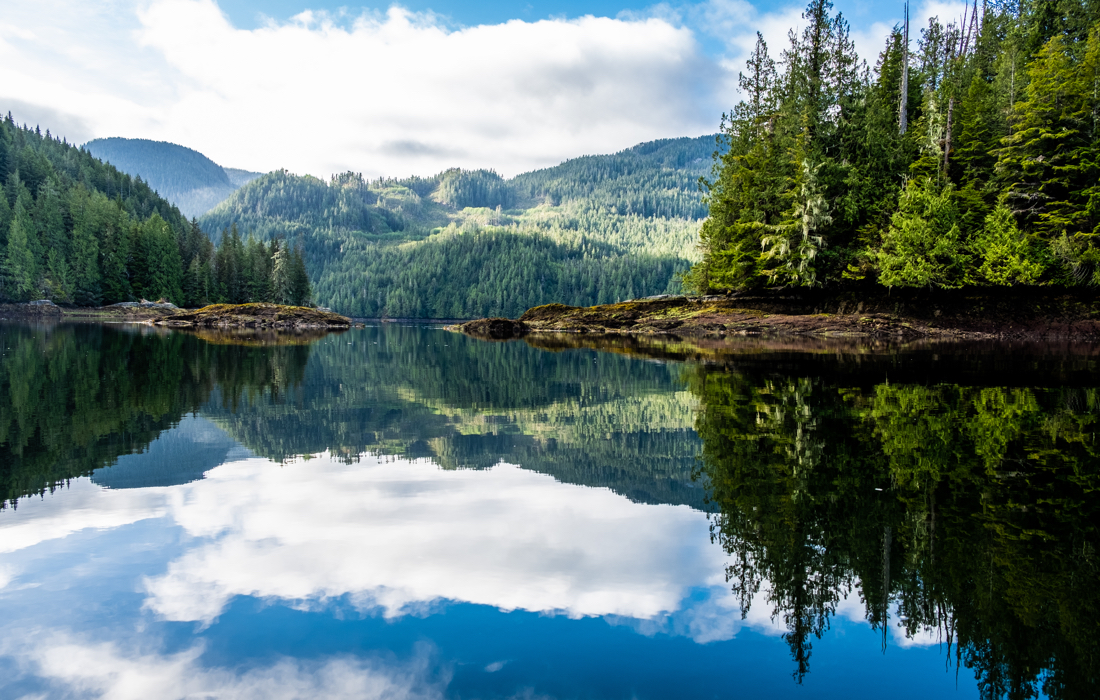 image-nimmo-bay-mountain-sky-reflection